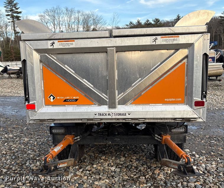 image for item YA2021 2023 Equipter 4000 roofing debris trailer