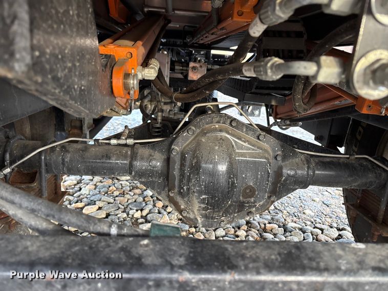 image for item YA2021 2023 Equipter 4000 roofing debris trailer