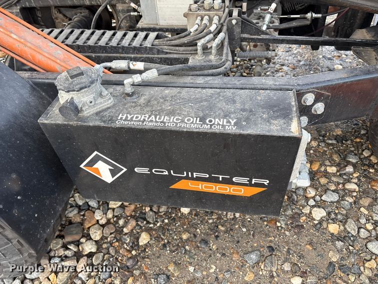 image for item YA2021 2023 Equipter 4000 roofing debris trailer