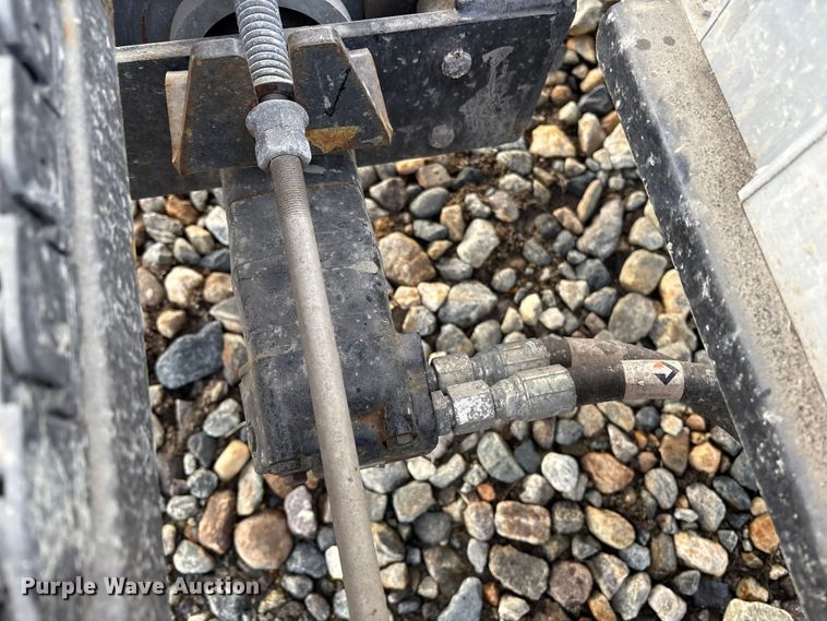 image for item YA2021 2023 Equipter 4000 roofing debris trailer