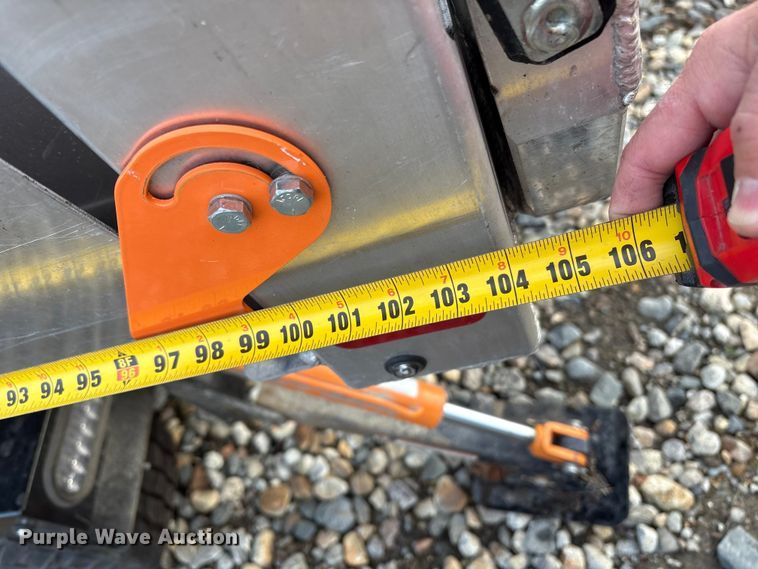 image for item YA2021 2023 Equipter 4000 roofing debris trailer