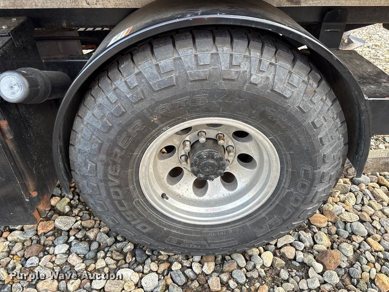 image for item YA2021 2023 Equipter 4000 roofing debris trailer