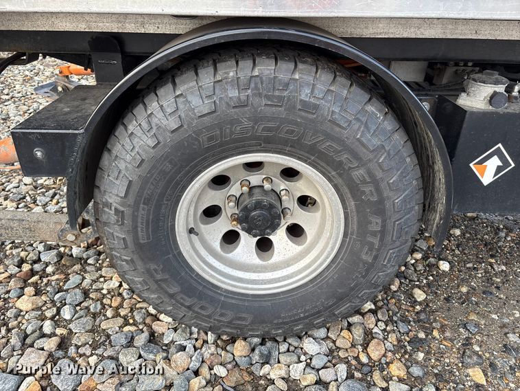 image for item YA2021 2023 Equipter 4000 roofing debris trailer