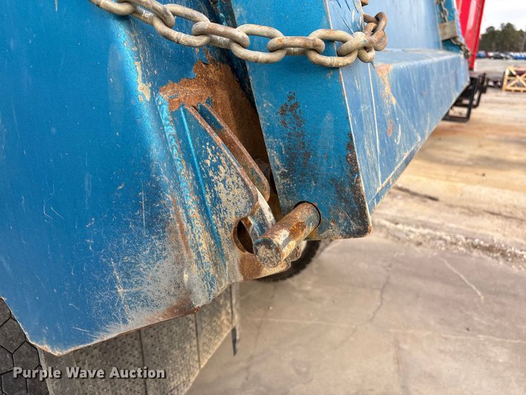 image for item YA2180 2022 Kenworth T880 dump truck