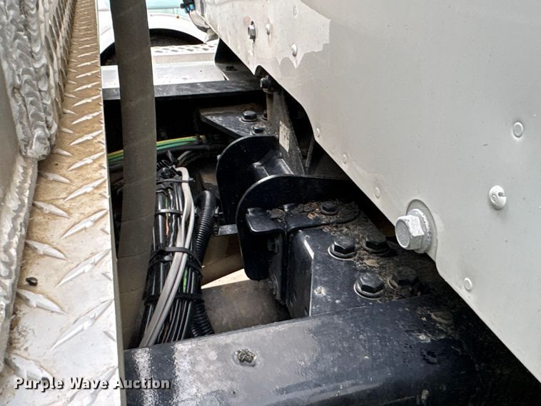 image for item YA2180 2022 Kenworth T880 dump truck