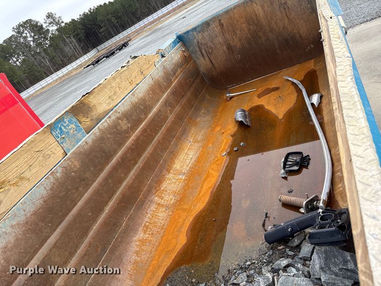 image for item YA2180 2022 Kenworth T880 dump truck