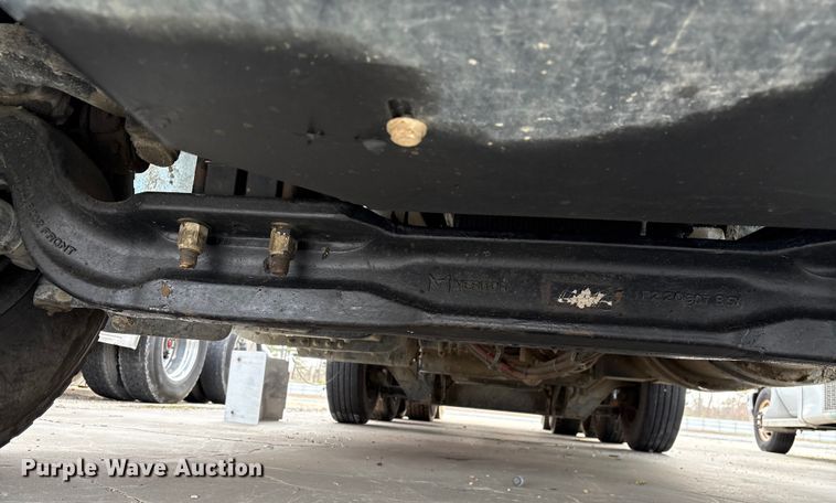 image for item YA2180 2022 Kenworth T880 dump truck