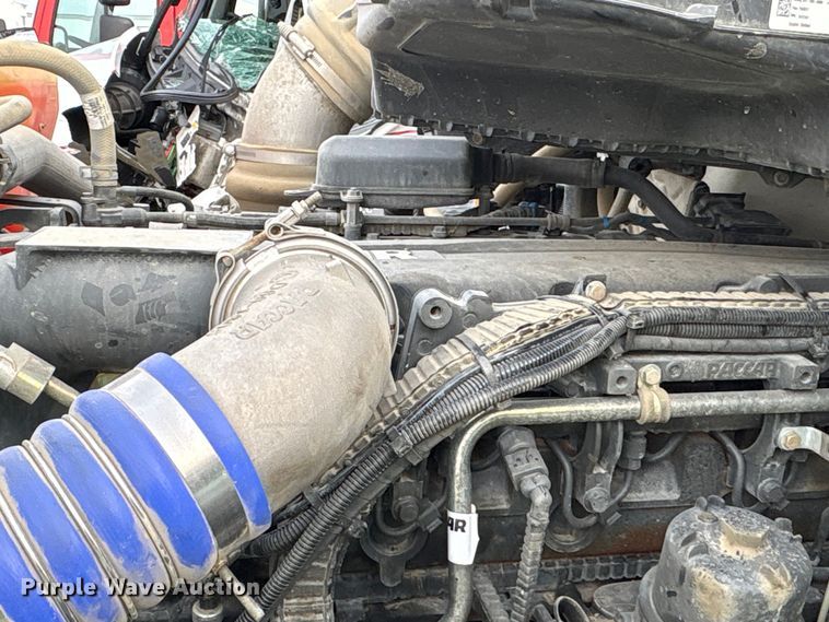 image for item YA2180 2022 Kenworth T880 dump truck