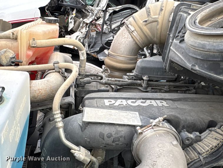 image for item YA2180 2022 Kenworth T880 dump truck