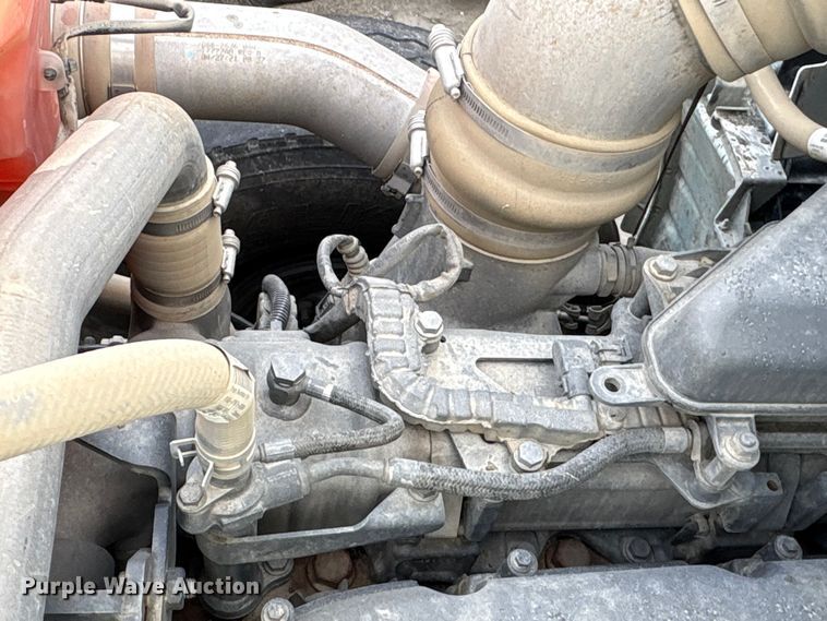 image for item YA2180 2022 Kenworth T880 dump truck