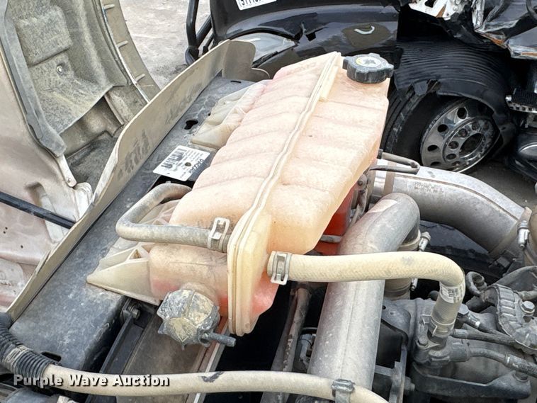 image for item YA2180 2022 Kenworth T880 dump truck