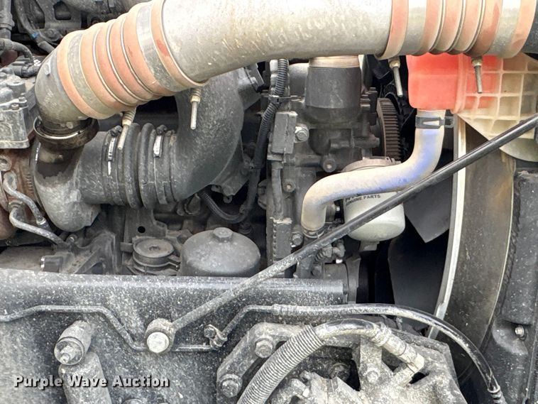 image for item YA2180 2022 Kenworth T880 dump truck