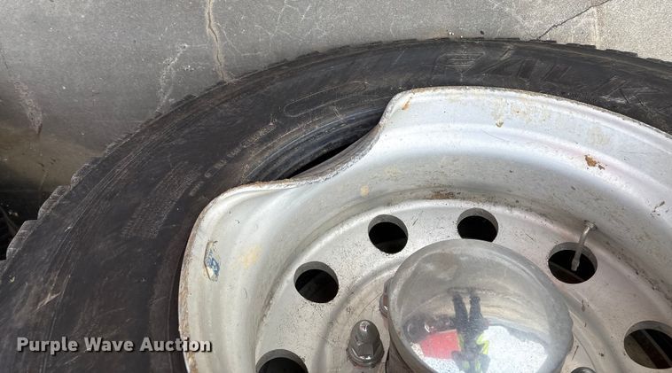 image for item YA2180 2022 Kenworth T880 dump truck