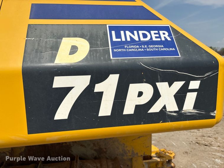 image for item YA2200 2022 Komatsu D71PXI-24 dozer