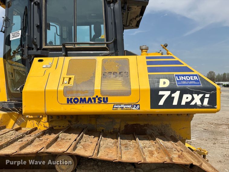image for item YA2200 2022 Komatsu D71PXI-24 dozer