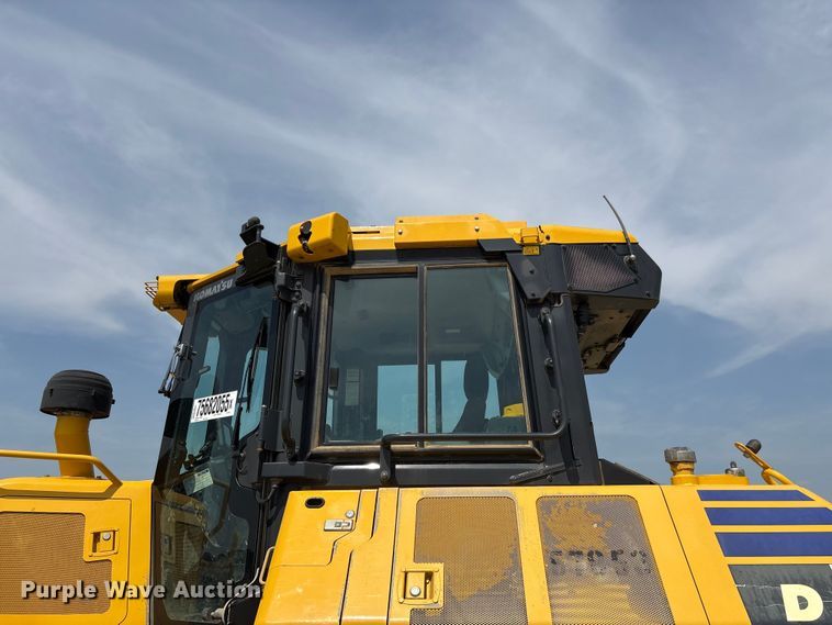 image for item YA2200 2022 Komatsu D71PXI-24 dozer