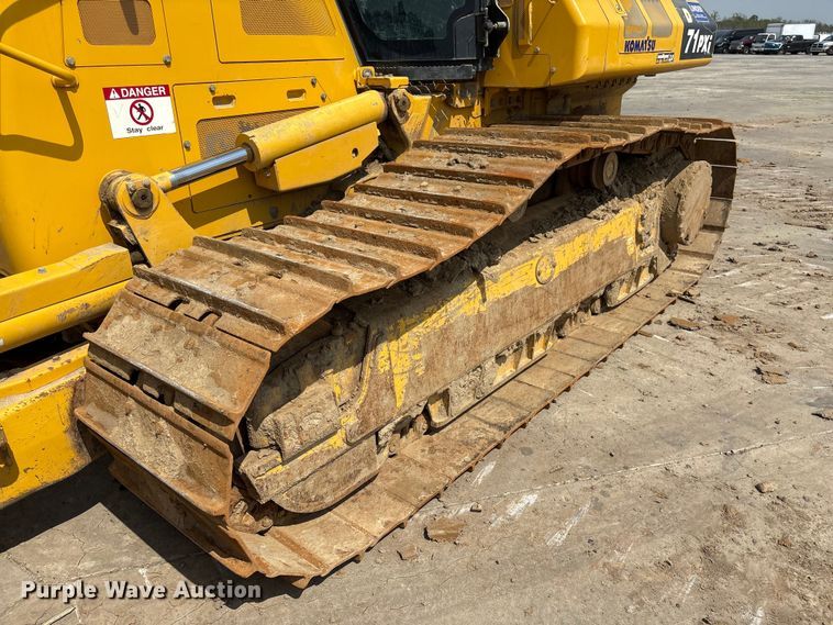 image for item YA2200 2022 Komatsu D71PXI-24 dozer