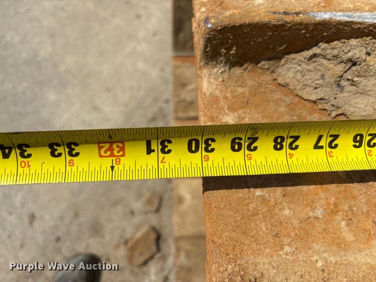 image for item YA2200 2022 Komatsu D71PXI-24 dozer