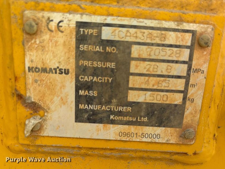 image for item YA2200 2022 Komatsu D71PXI-24 dozer