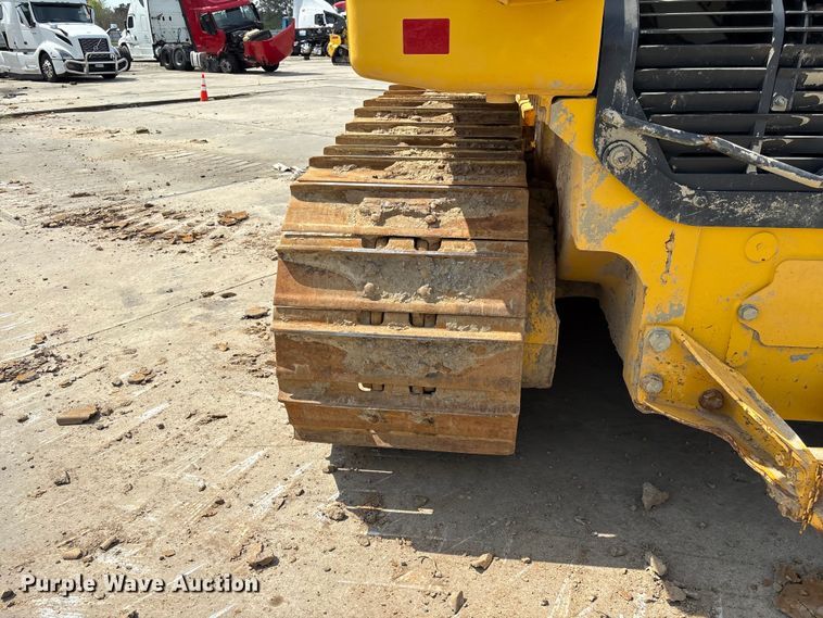 image for item YA2200 2022 Komatsu D71PXI-24 dozer