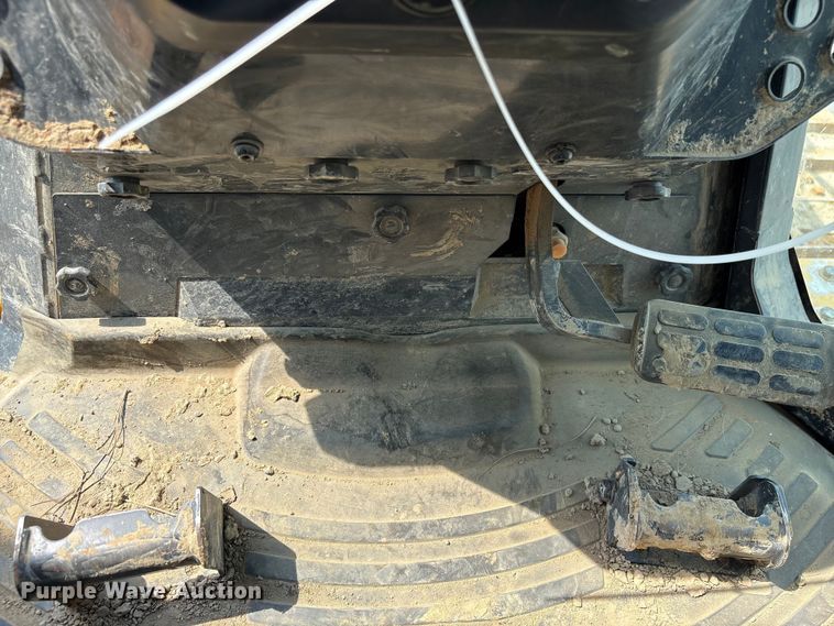 image for item YA2200 2022 Komatsu D71PXI-24 dozer