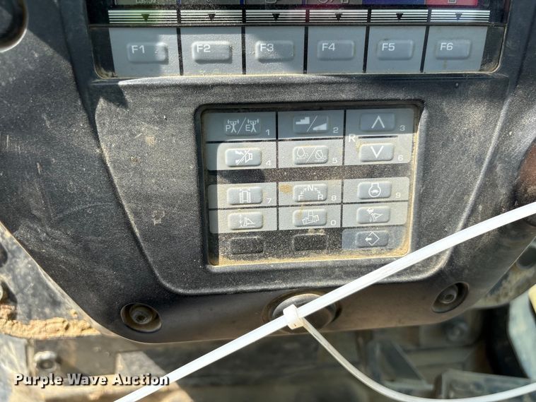 image for item YA2200 2022 Komatsu D71PXI-24 dozer