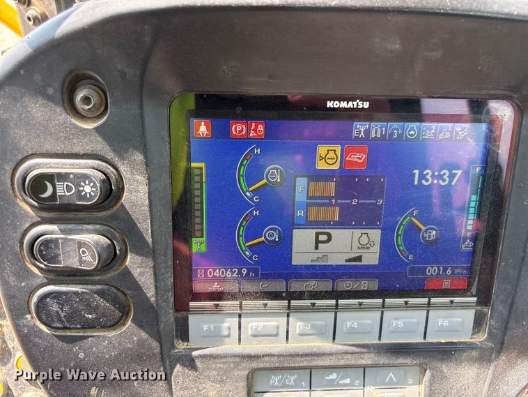 image for item YA2200 2022 Komatsu D71PXI-24 dozer