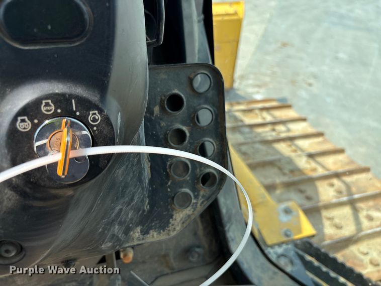 image for item YA2200 2022 Komatsu D71PXI-24 dozer