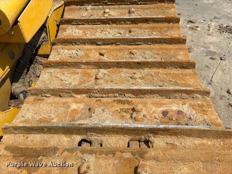 image for item YA2200 2022 Komatsu D71PXI-24 dozer