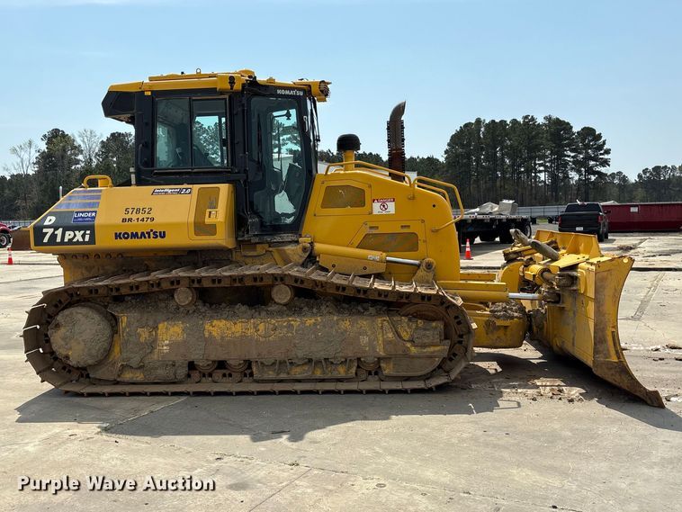 image for item YA2201 2022 Komatsu D71PXI-24 dozer