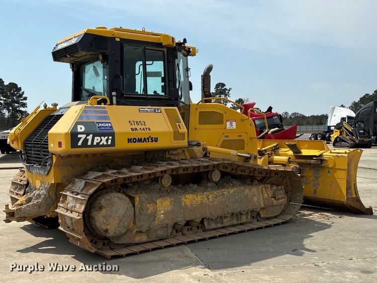 image for item YA2201 2022 Komatsu D71PXI-24 dozer