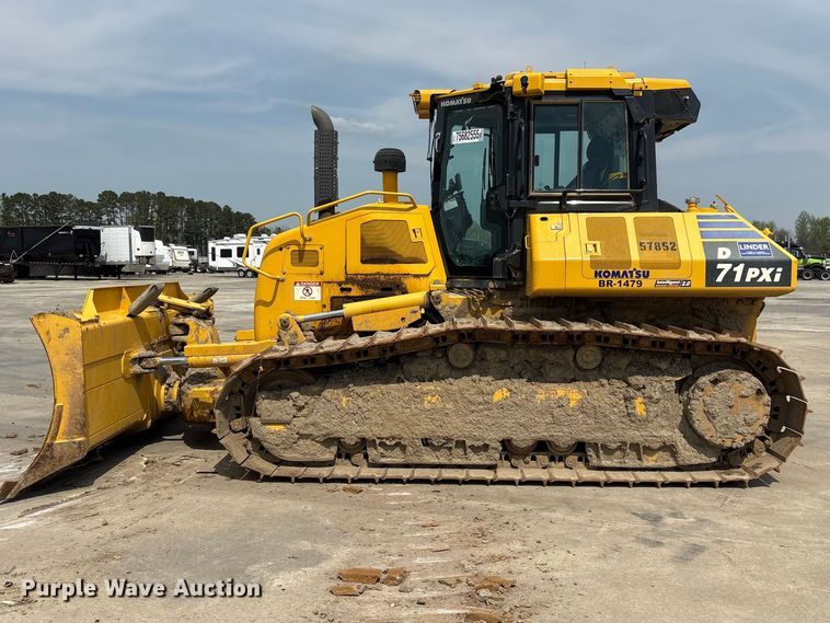 image for item YA2201 2022 Komatsu D71PXI-24 dozer