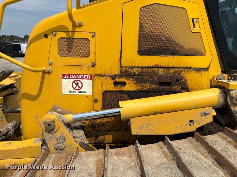 image for item YA2201 2022 Komatsu D71PXI-24 dozer