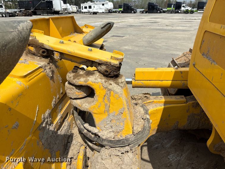 image for item YA2201 2022 Komatsu D71PXI-24 dozer
