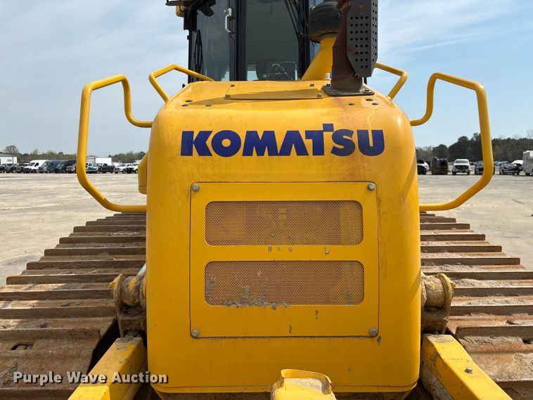 image for item YA2201 2022 Komatsu D71PXI-24 dozer