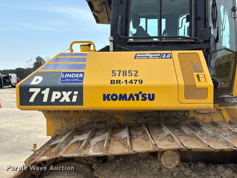 image for item YA2201 2022 Komatsu D71PXI-24 dozer