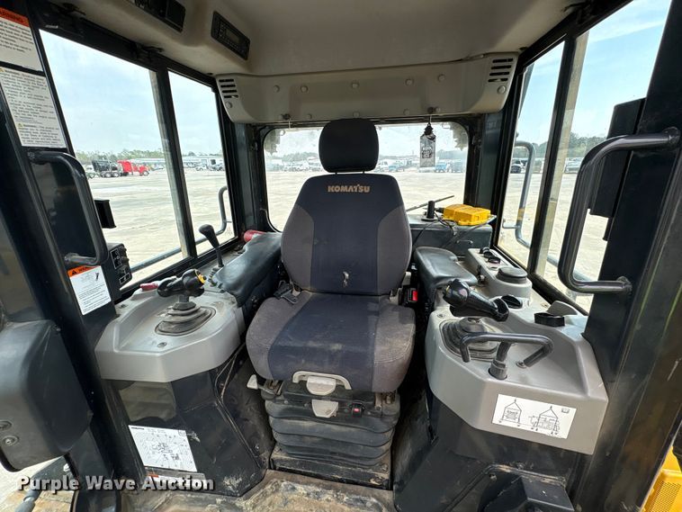 image for item YA2201 2022 Komatsu D71PXI-24 dozer