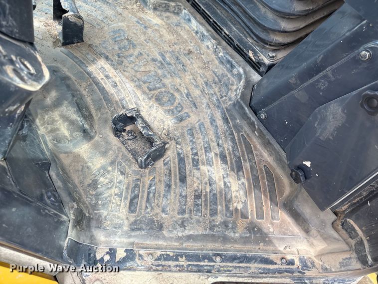 image for item YA2201 2022 Komatsu D71PXI-24 dozer