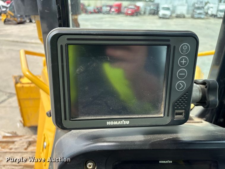 image for item YA2201 2022 Komatsu D71PXI-24 dozer