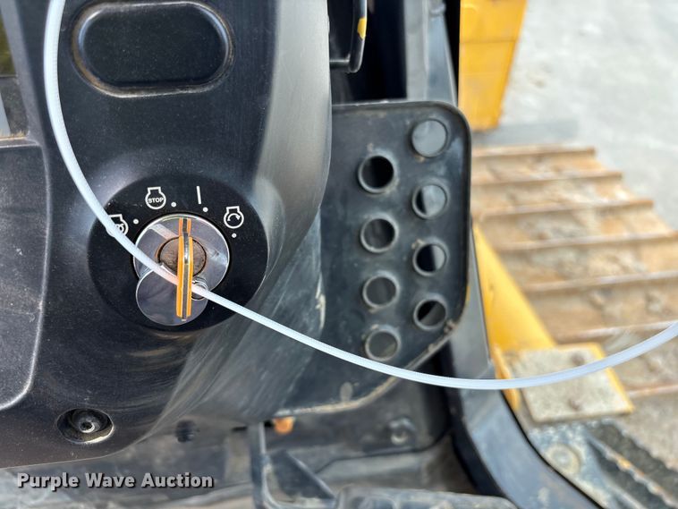 image for item YA2201 2022 Komatsu D71PXI-24 dozer