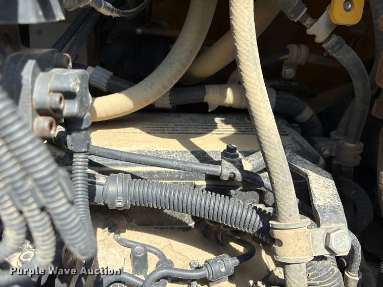 image for item YA2201 2022 Komatsu D71PXI-24 dozer