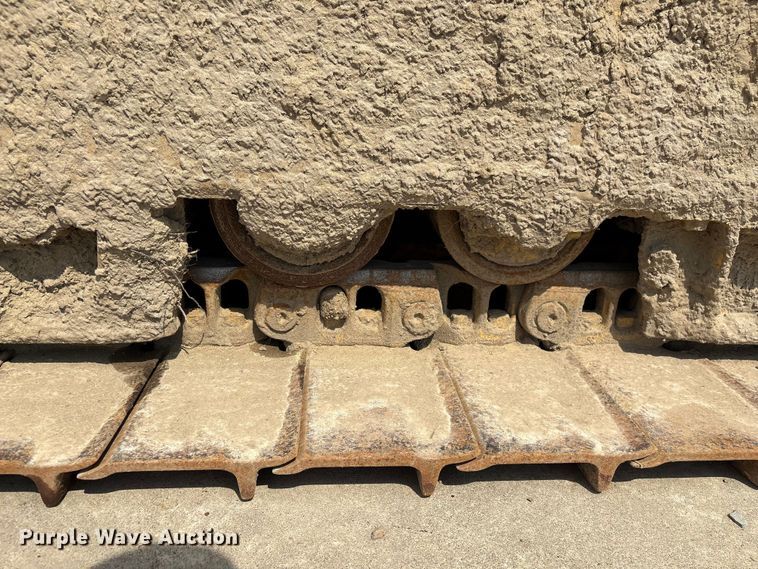 image for item YA2201 2022 Komatsu D71PXI-24 dozer