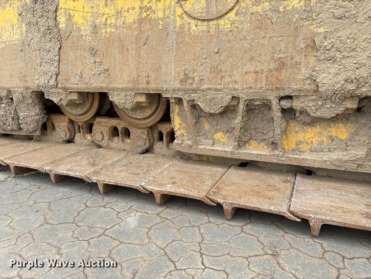 image for item YA2201 2022 Komatsu D71PXI-24 dozer