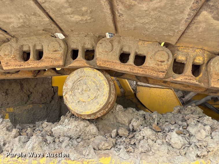 image for item YA2201 2022 Komatsu D71PXI-24 dozer