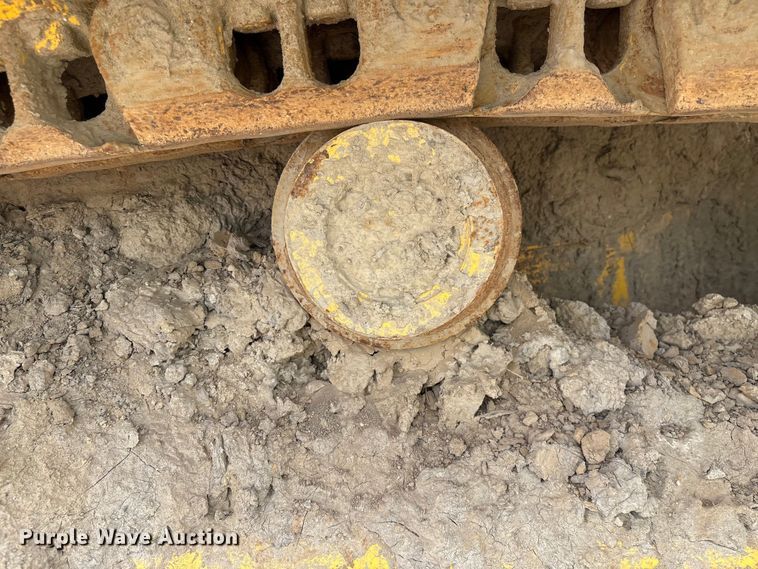 image for item YA2201 2022 Komatsu D71PXI-24 dozer