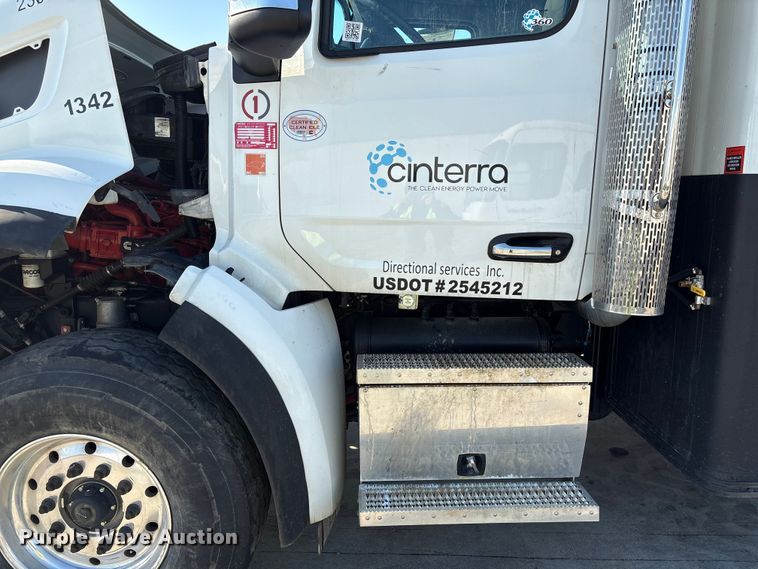 image for item YA2228 2025 Peterbilt 567  hydrovac truck
