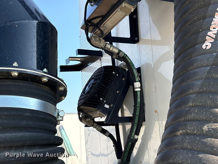 image for item YA2228 2025 Peterbilt 567  hydrovac truck