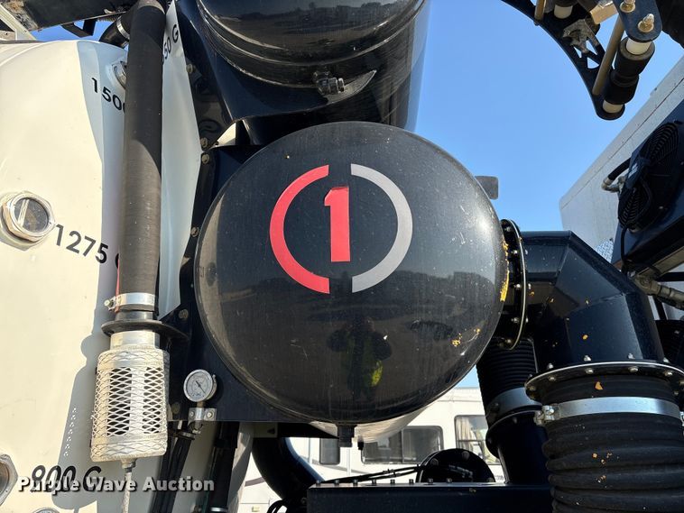 image for item YA2228 2025 Peterbilt 567  hydrovac truck