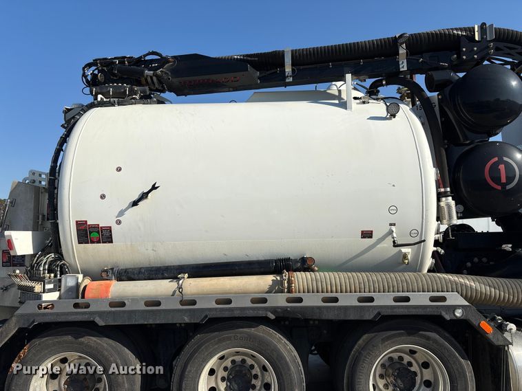 image for item YA2228 2025 Peterbilt 567  hydrovac truck
