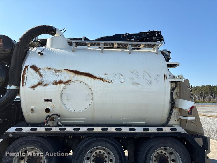 image for item YA2228 2025 Peterbilt 567  hydrovac truck